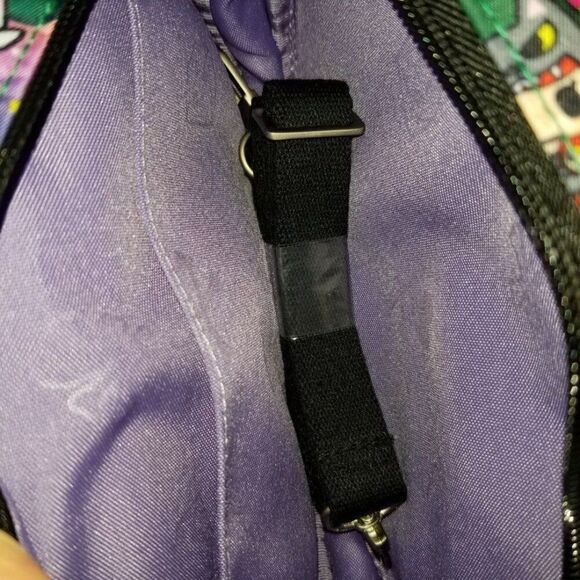 JuJuBe CAMP TOKI Freedom 2 in 1 Belt Bag Clutch Fanny JJB Skyline Strawberry - Picture 4 of 5